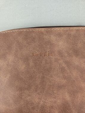 Sherri Bark Leather Wristlet Clutch - Chestnut Brown